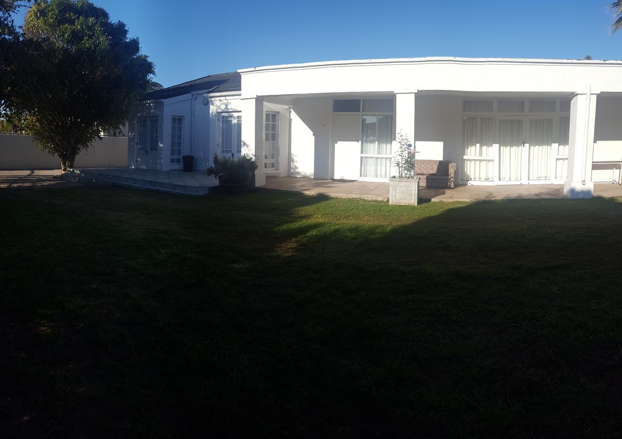 Blu Bed & Breakfast Port Elizabeth Eksteriør bilde